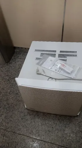 Vendo um Ar condicionado 7.500btus Semi novo , controle e nota fiscal. Valor 1200$