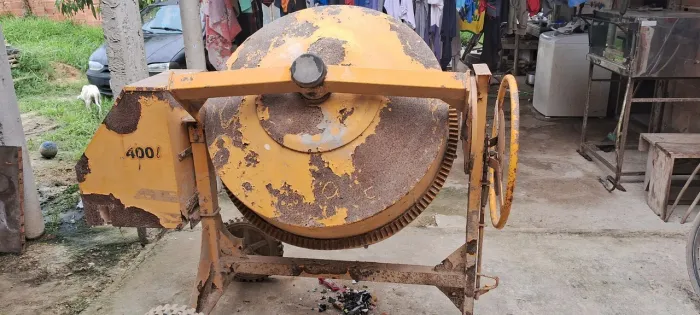 Venda de betoneira, trifásico 400L funcionando perfeitamente