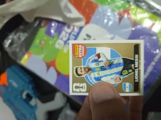 Figurinha Lionel Messi Legend Ouro FIFA