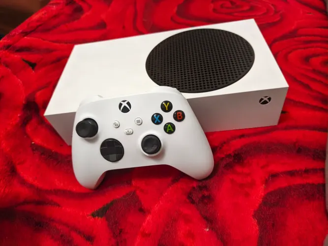 Xbox séries S com 1 controle