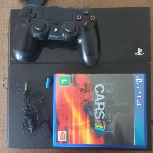 PS4 500gb completo + Acessórios + Jogo 