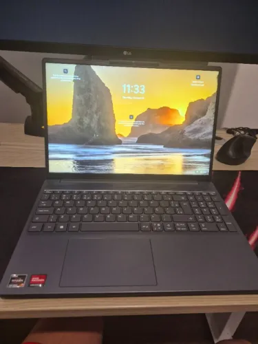 Notebook Lenovo IdeaPad Slim 3 Ryzen 7 7735HS 16GB RAM SSD 512 GB