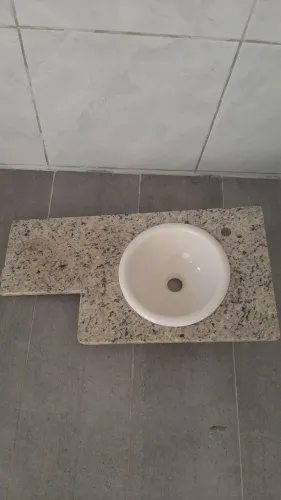 Pia para banheiro em granito Icarai