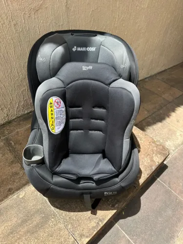 Cadeira de bebê para carro 