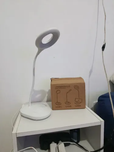 Luminária mesa Led, Nova na caixa!