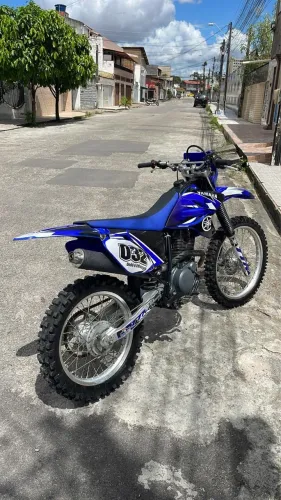 Moto de Trilha Yahama único dono. 