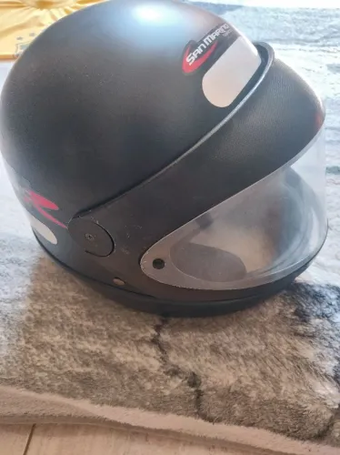 Capacete automático San Marino 58 ótimo estado Divinópolis