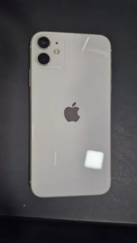 Iphone 11 muito novo