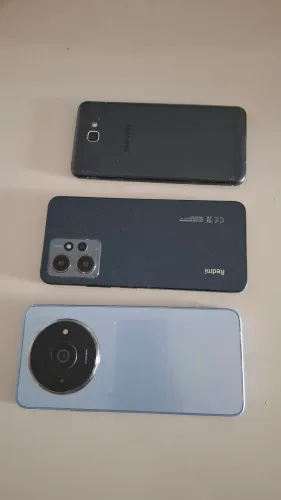 3 CELULARES REDMI/SAMSUNG - COM DEFEITO