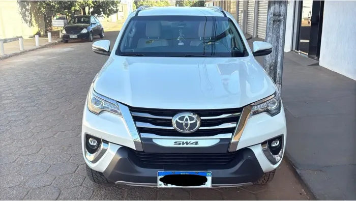 Toyota Hilux SW4 SRX Diamo. 4X4 2.8 TB DIE AUT 2020