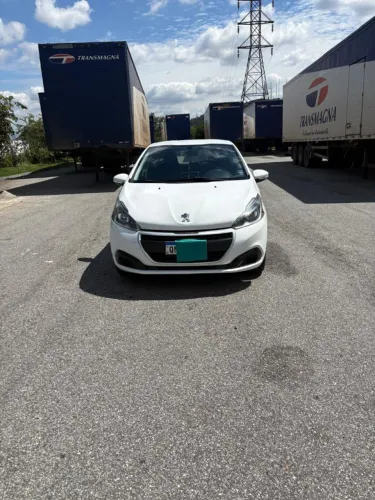 Peugeot 208 Active 1.2 Flex 12V 5P Mec. 2018