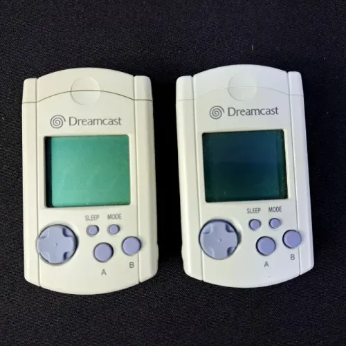 Vmu Para Sega Dreamcast Originais - Visual Memory Card - Sega. Funcionando 100%