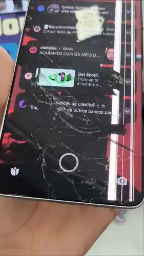 Celular poco x6 , na descrição não dá pra colocar o modelo .
