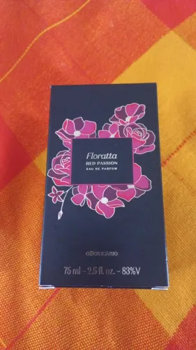 Caixa vazia Floratta Red Passion - Boticário