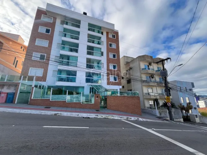 Apartamento 3 quartos em São Jose
