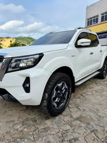 Nissan Frontier Plati. CD 2.3 Bi-TB Dies.aut. 2024