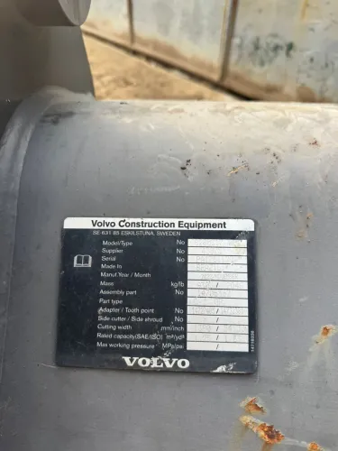 CONCHA VOLVO EC210
