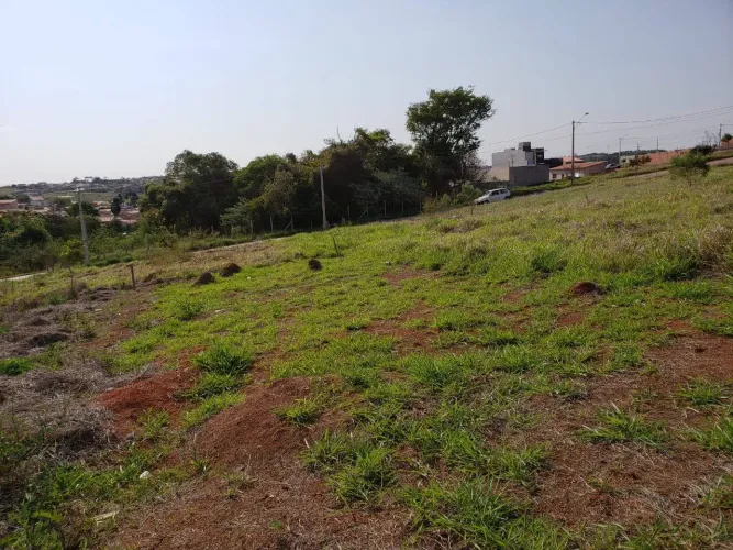Vende se um terreno Pinheiros 2