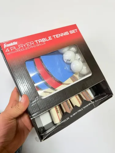 Kit completo Franklin para tênis de mesa.<br>Contém: ? 4 raquetes