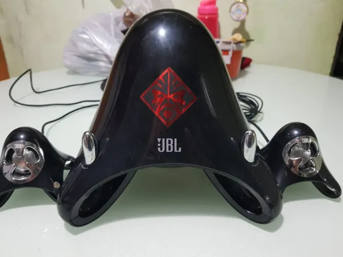 Conjunto de caixas JBL Creature III