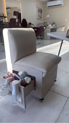 Cirandinha manicure