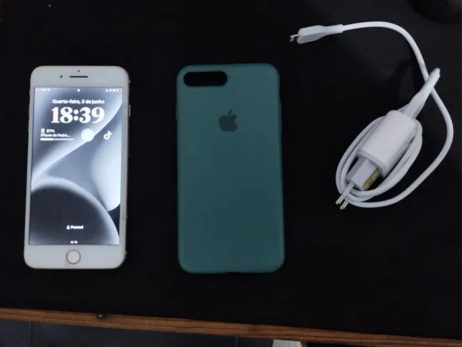 IPHONE 8 PLUS!!