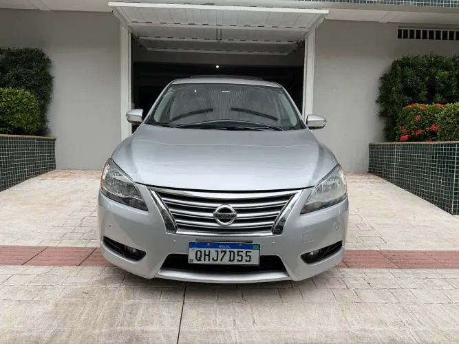 Nissan Sentra Unique 2.0 Flex Fuel 16V Aut. 2016
