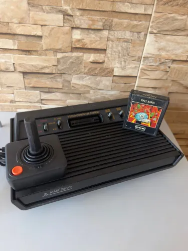 Atari 2600 Polyvox com MOD AV + Mod Fonte ( faço envio )