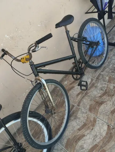 Bicicleta boa vendo ou troco