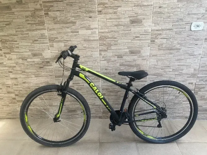 Bicicleta Caloi Velox 21 Marchas Aro 29