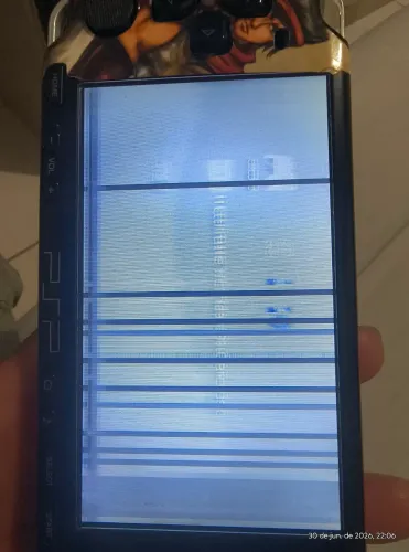 PSP 2003 com problema na tela e sem bateria