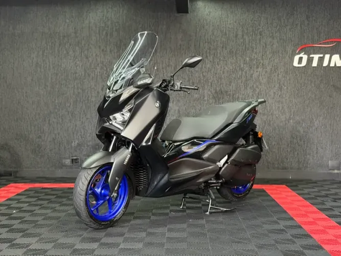 Yamaha Xmax Connected 300cc Gasolina 2026