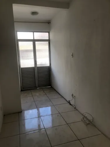 Aluga-se Casa 1º andar uruguai