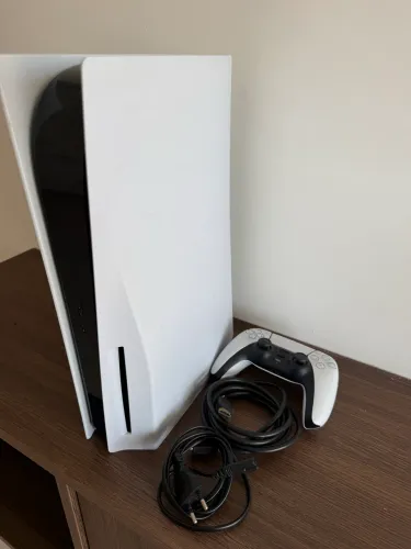 PS5 / Midia física e digital (sem defeito)