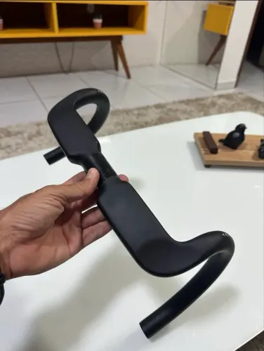 Guidão em Carbono tamanho 34!