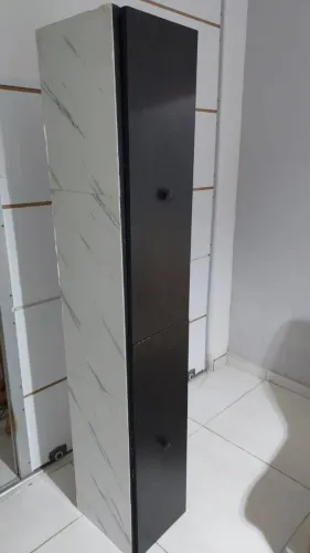 Gaveteiro e espelho para salão de Beleza