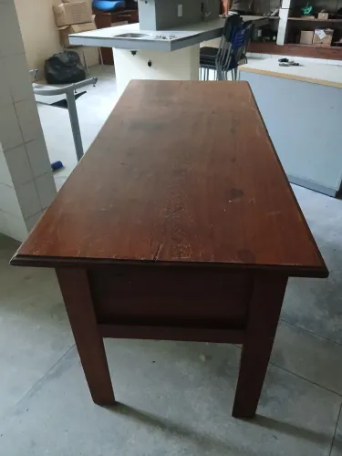 Mesa de angelim $300