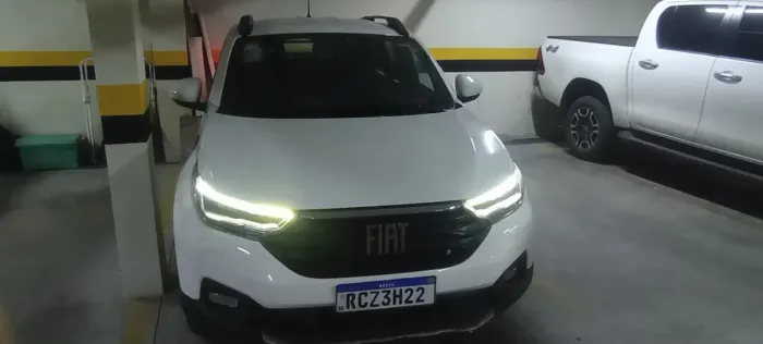Fiat Strada Volcano 1.3 Flex 8V CD 2021