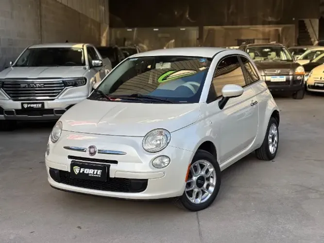 Fiat 500 Cult 1.4 Flex 8V EVO Mec. 2012