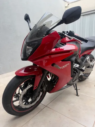 Vendo Honda CBR 650F