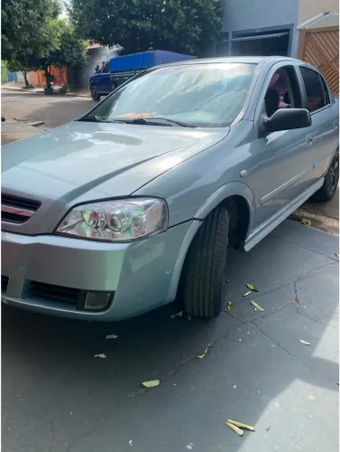 Chevrolet Astra Sedan 2.0/cd/ Expres.gls 2.0 8V 4P 2003