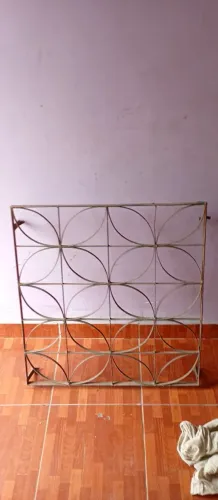 Vende-se grades pra balancinho