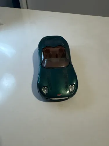 Miniatura Jaguar Xk 180 Maisto Free Wheels Para Colecionador