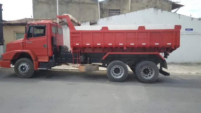 L1620 caçamba