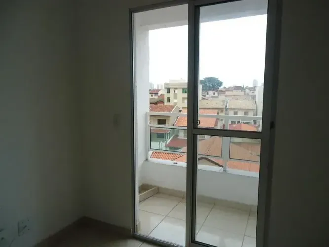 Locação AP com 3 quartos sendo um suite prox ao tenda supermercado
