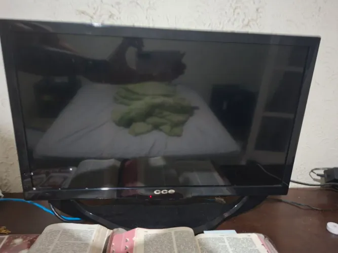 Tv LCD CCE 24