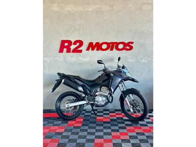 Honda Xre 300 2022