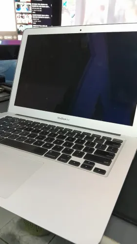 macbook air 2010