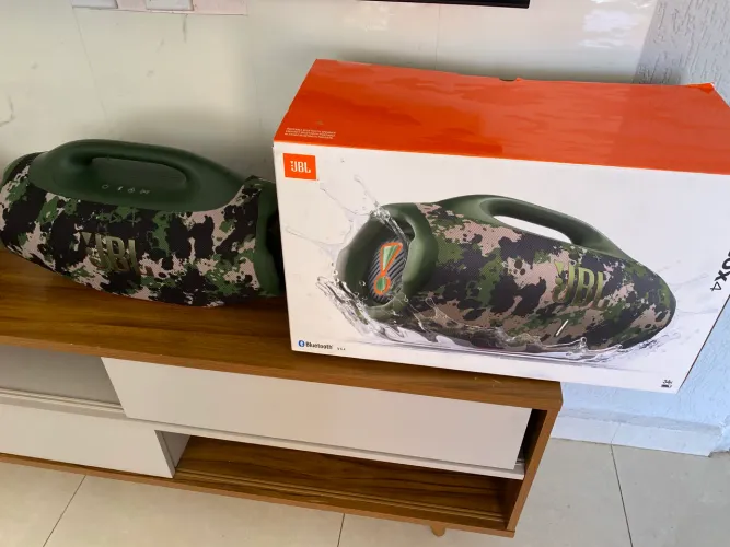 JBL BOMBOX 4