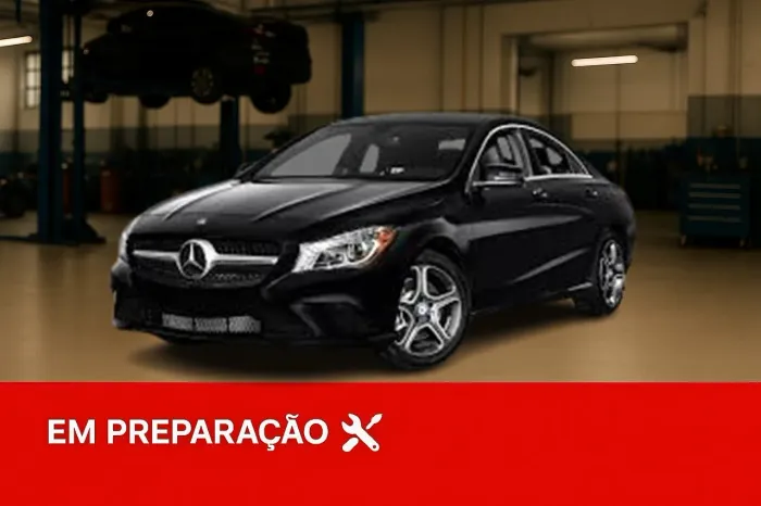 Mercedes-Benz CLA-200 Urban 1.6 TB 16v/flex Aut. 2015